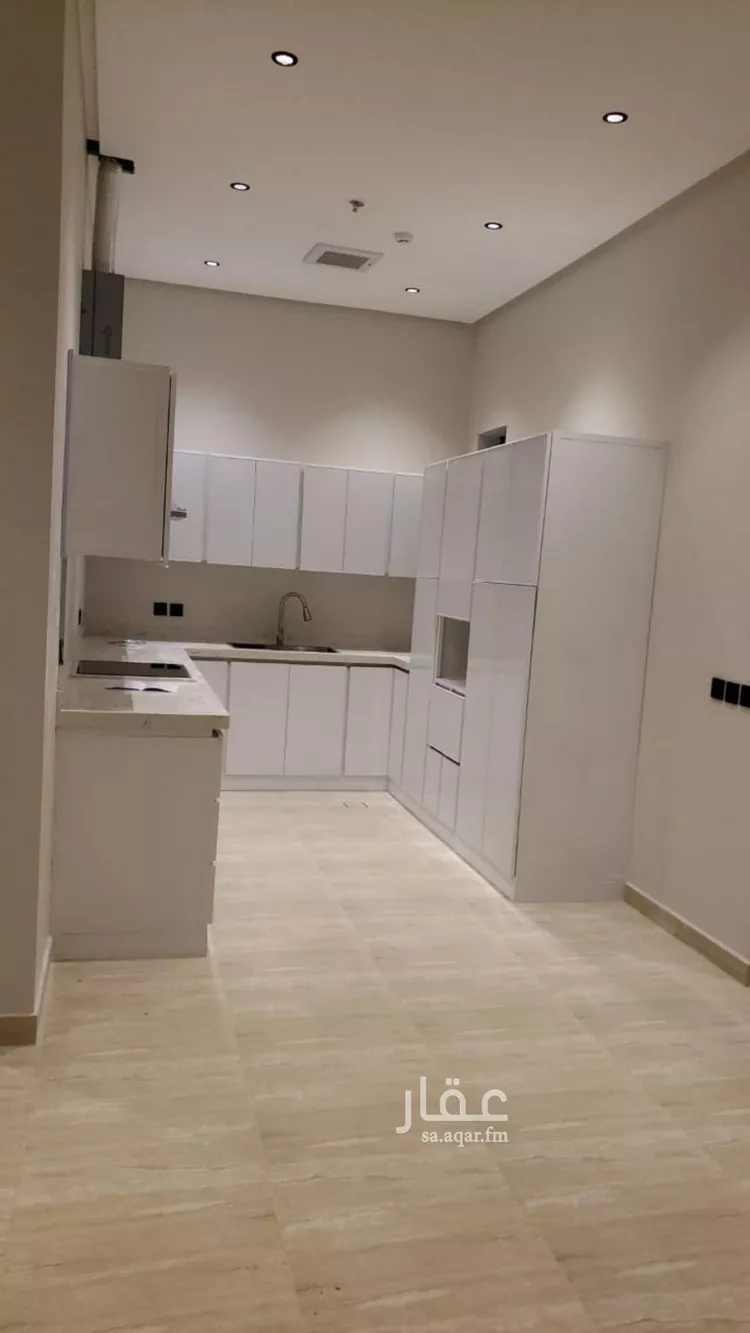 شقة للإيجار في شارع عبداللطيف بن ابراهيم ال الشيخ, حي الرمال, مدينة الرياض, منطقة الرياض