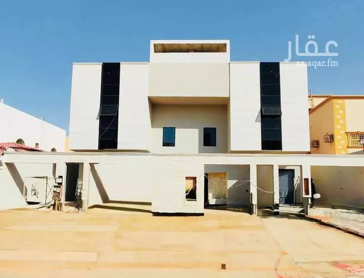 دور للبيع في شارع أحمد بن محمد البغدادي, حي عكاظ, مدينة الرياض, منطقة الرياض