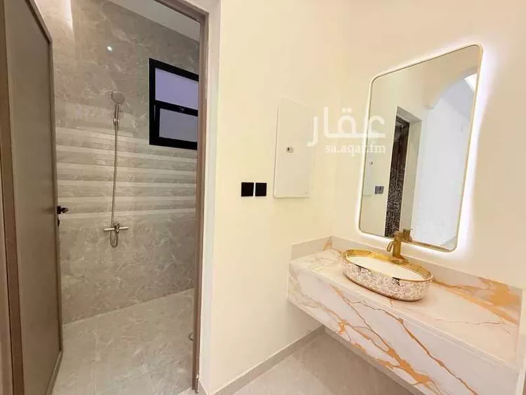 دور للبيع في شارع عمر القزاز, حي بدر, مدينة الرياض, منطقة الرياض صورة 5