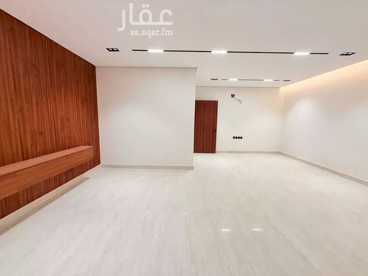 Floor for Sale in Riyadh Sultanah 10