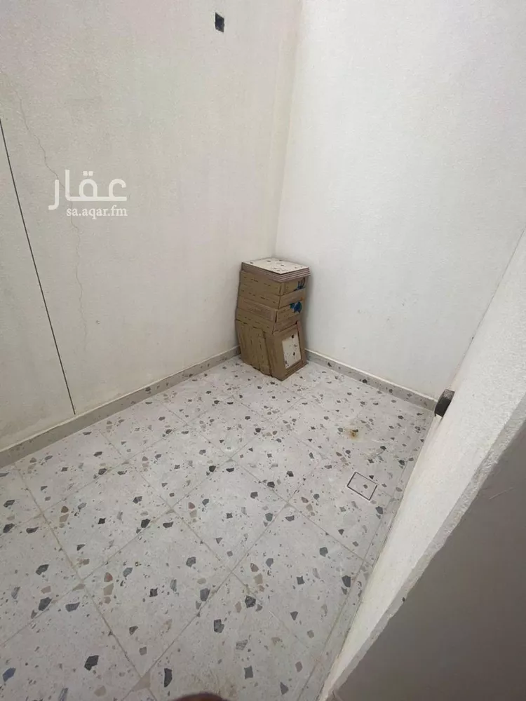 فيلا للإيجار في شارع عبدالله بن يحنس, حي الفاروق, مدينة الرياض, منطقة الرياض 13