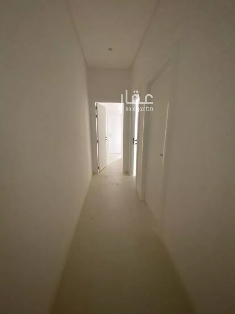 فيلا للإيجار في شارع عبدالله بن يحنس, حي الفاروق, مدينة الرياض, منطقة الرياض صورة 3
