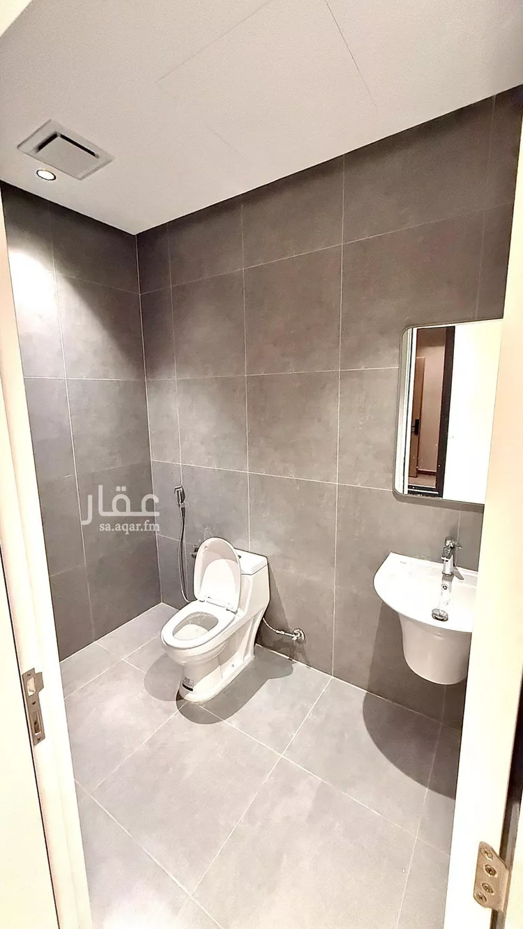 شقة للإيجار في شارع حسين بن إبراهيم المالكي, حي السعادة, مدينة الرياض, منطقة الرياض صورة 5