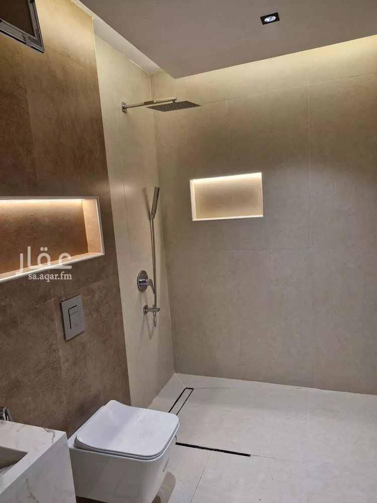 فيلا للإيجار في شارع رقم 2, حي الجزيرة, مدينة الرياض, منطقة الرياض صورة 4