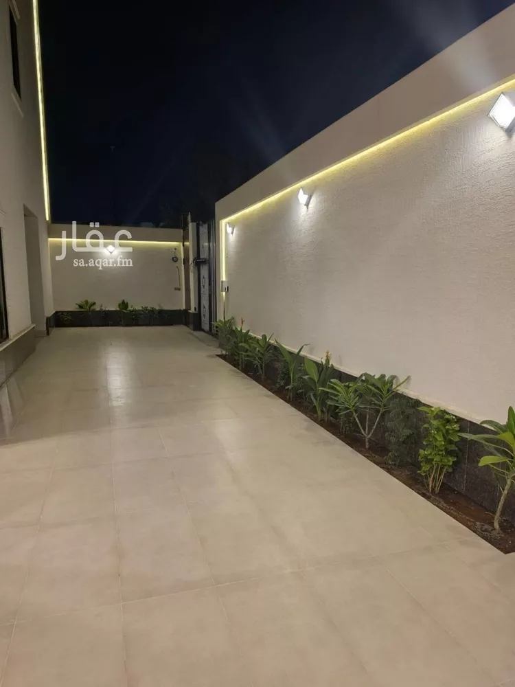 Floor for Rent in Riyadh As Safaa