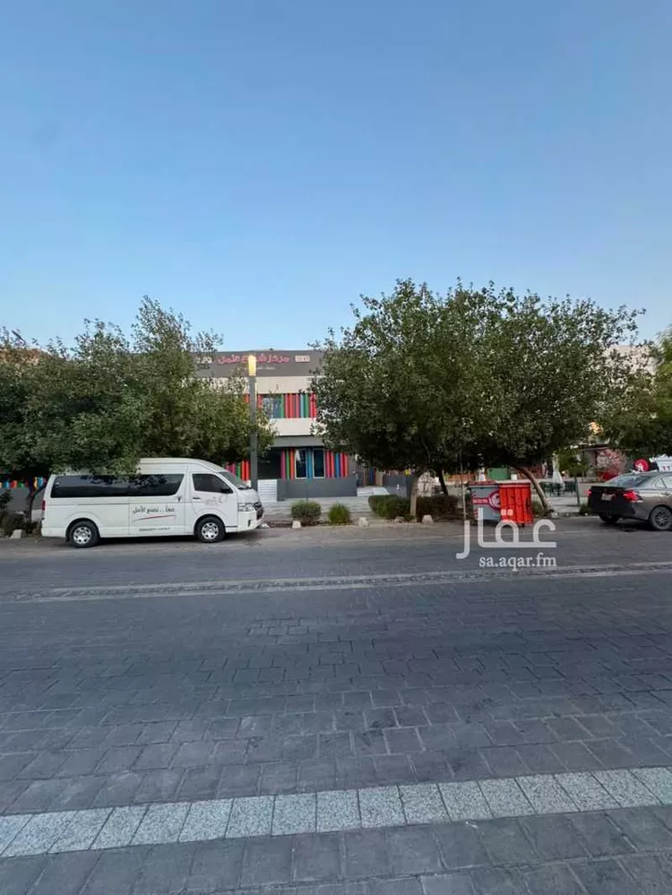 Building for Rent in Medina Bir Uthman صورة 5