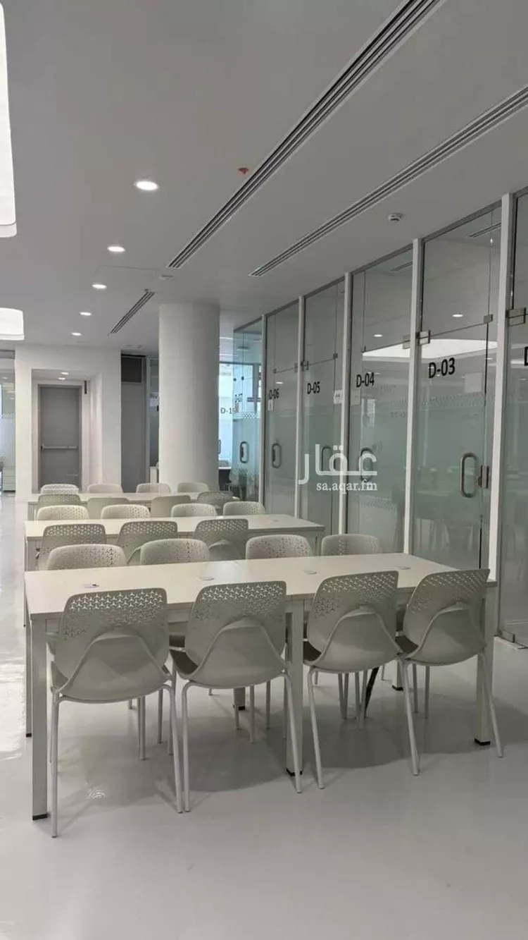 مكتب تجاري للإيجار في شارع صيدا, حي الدريهمية, مدينة الرياض, منطقة الرياض صورة 2