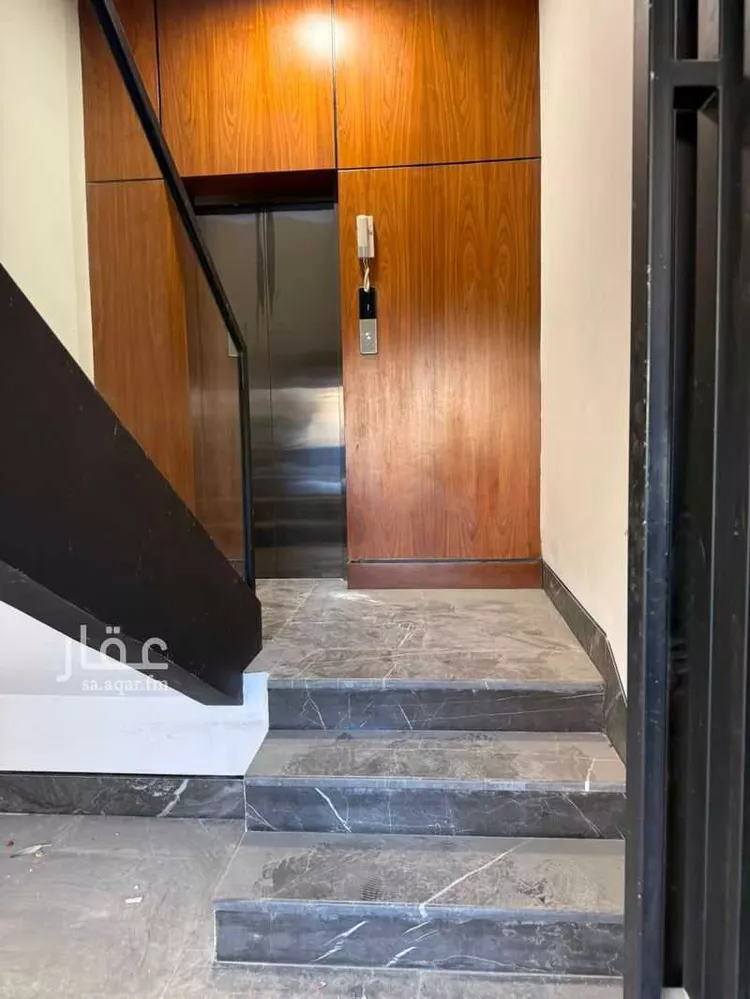 Floor for Rent in Riyadh At Taawon