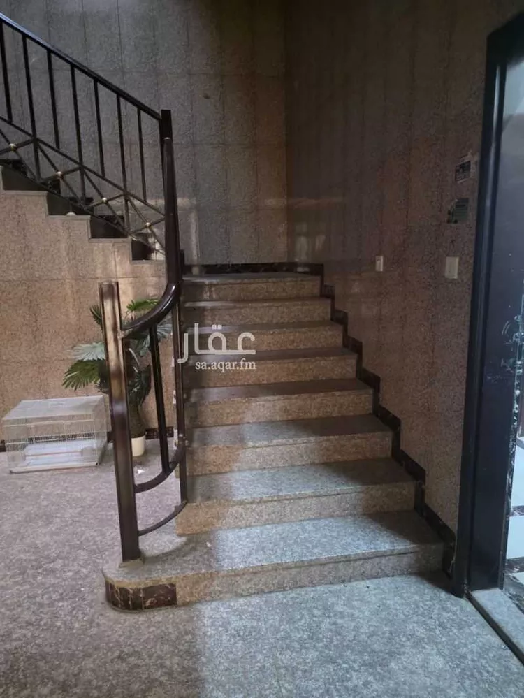 Building for Rent in Riyadh Al Aziziyah صورة 3