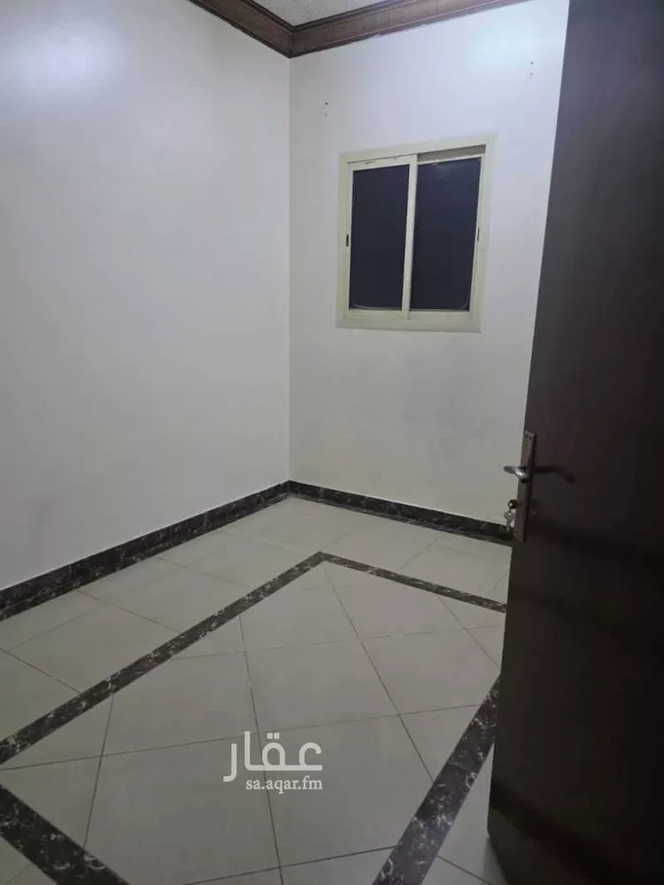 Building for Rent in Riyadh Al Aziziyah صورة 2