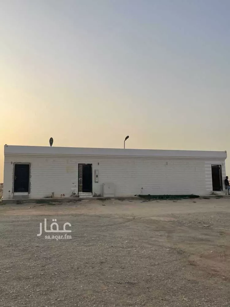 استراحة للبيع في شارع طريق النفوذ, حي عريض, مدينة الرياض, منطقة الرياض