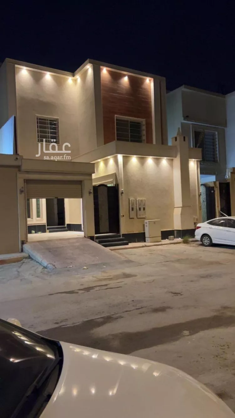 فيلا للبيع في شارع جبل المشايخ, حي القادسية, مدينة الرياض, منطقة الرياض