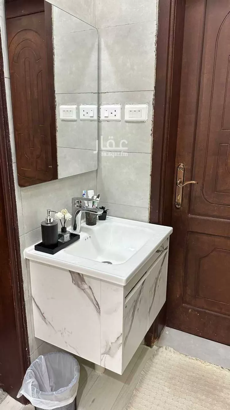 شقة للإيجار في شارع مروج الامير, حي المروج, مدينة تبوك, منطقة تبوك صورة 4