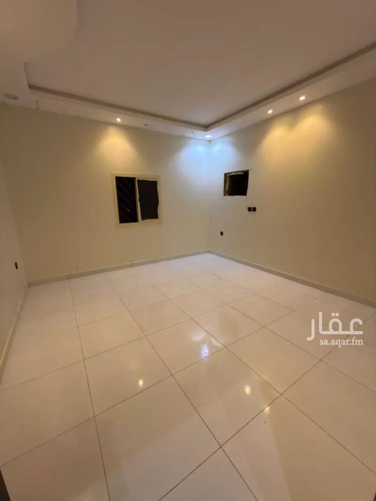 شقة للإيجار في شارع شارع شرحبيل بن حسنة, حي المحمدية 2, مدينة جازان, منطقة جازان صورة 5