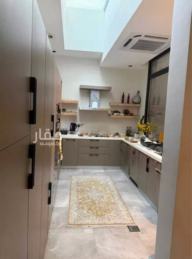 فيلا للبيع في شارع فؤاد محمد عمر توفيق, حي النرجس, مدينة الرياض, منطقة الرياض 18