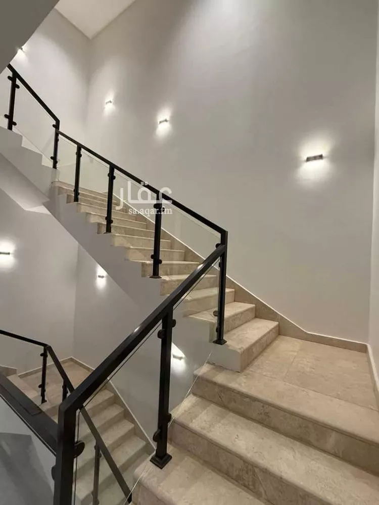 فيلا للبيع في شارع عامر بن قيس, حي الصفاء, مدينة الرياض, منطقة الرياض صورة 4