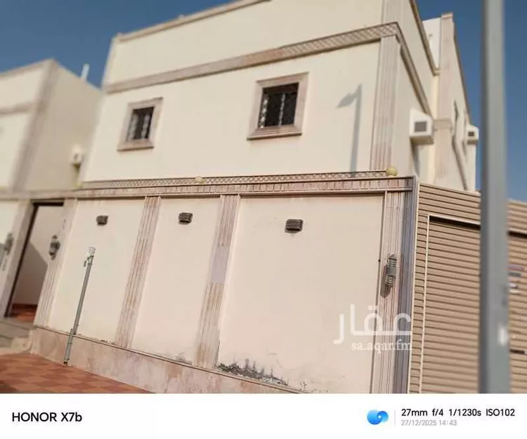 بيت للبيع في شارع شفيق المؤيد ، حي الصالحية ، جدة ، جدة