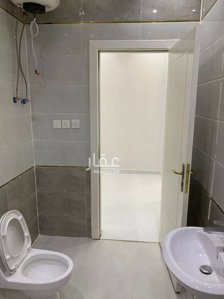 فيلا للإيجار في شارع وادي هرجاب, حي المهدية, مدينة الرياض, منطقة الرياض صورة 3