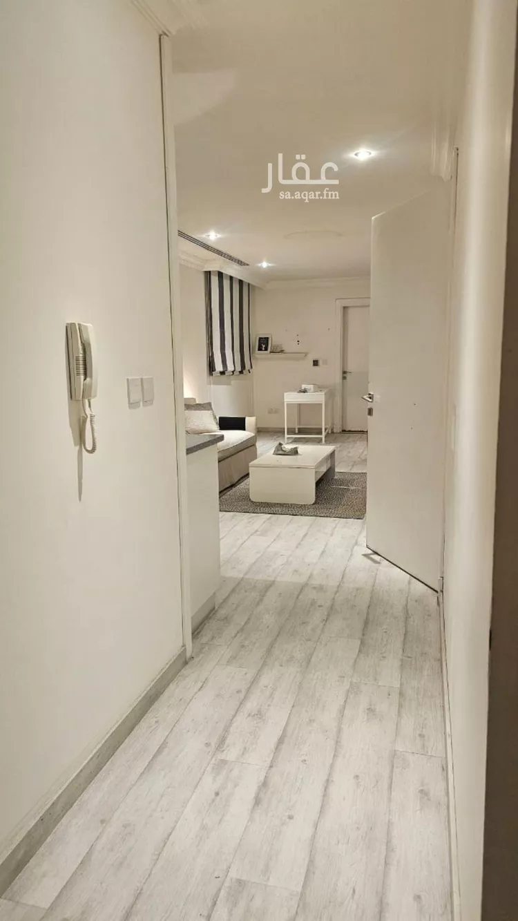 فيلا للإيجار في شارع الشيخ عبدالرزاق عفيفي, حي المروج, مدينة الرياض, منطقة الرياض صورة 5