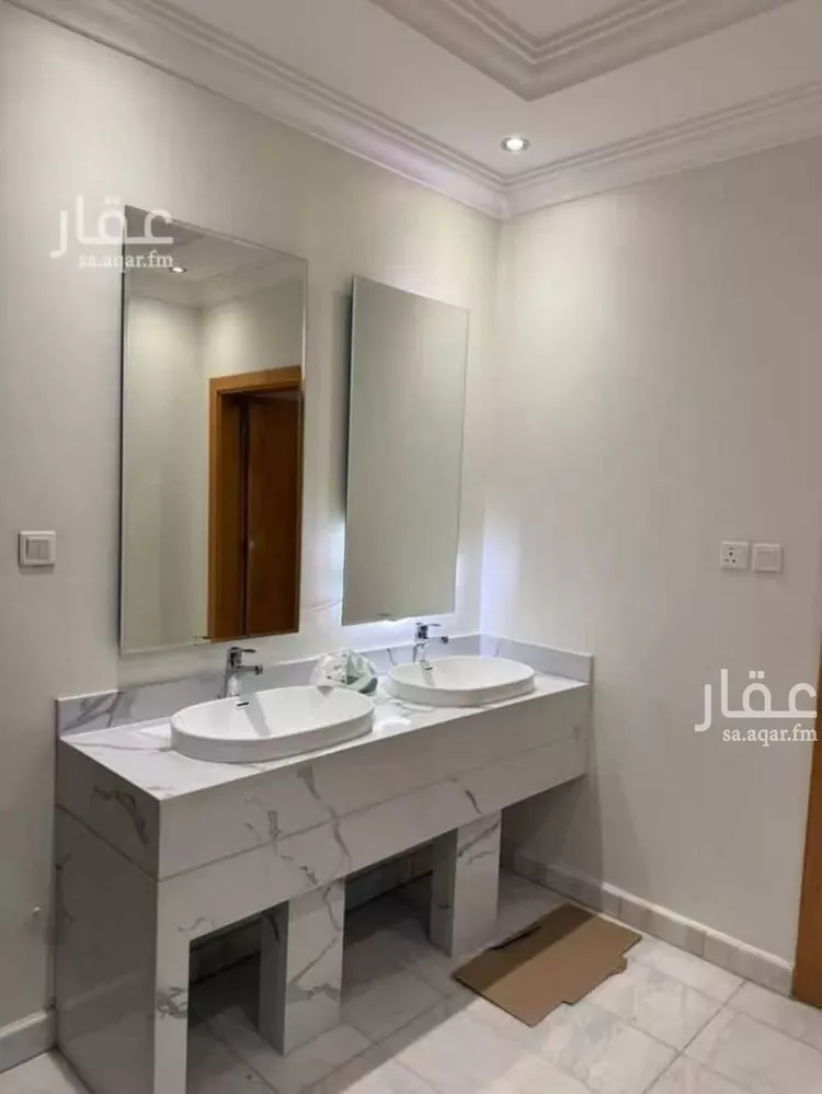 فيلا للإيجار في شارع أبي عبدالله التاجر, حي غرناطة, مدينة الرياض, منطقة الرياض صورة 2