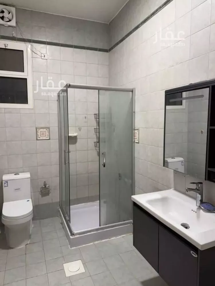 فيلا للإيجار في شارع أبي عبدالله التاجر, حي غرناطة, مدينة الرياض, منطقة الرياض صورة 4