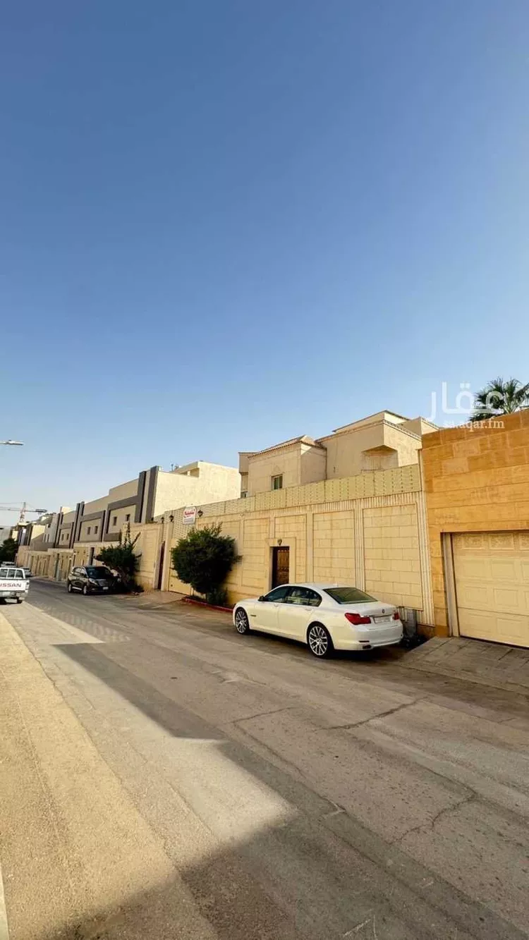 فيلا للبيع في شارع زيد بن أسامة, حي المعذر الشمالي, مدينة الرياض, منطقة الرياض صورة 2