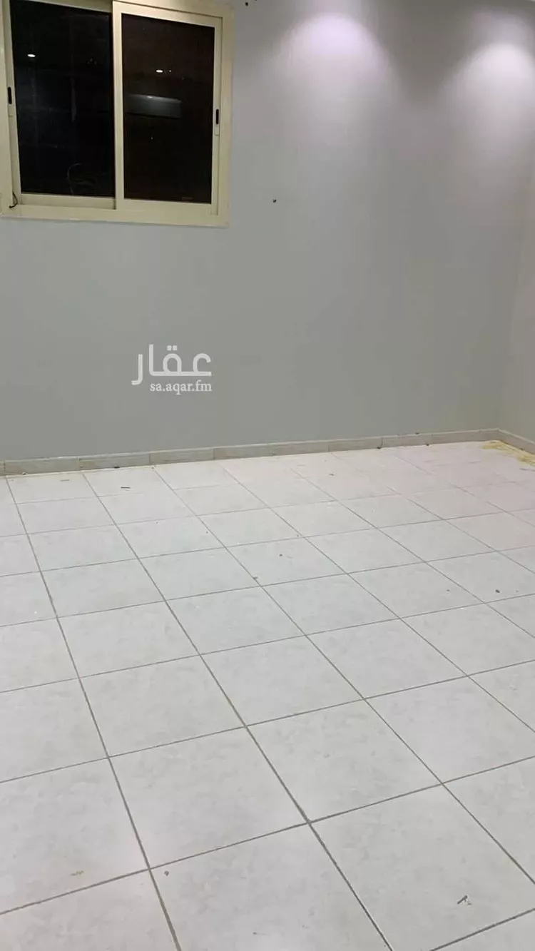 شقة للبيع في شارع عبدالله بن قيس, حي إشبيلية, مدينة الرياض, منطقة الرياض صورة 2