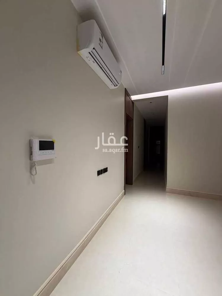 Floor for Rent in Riyadh Al Malqa صورة 3