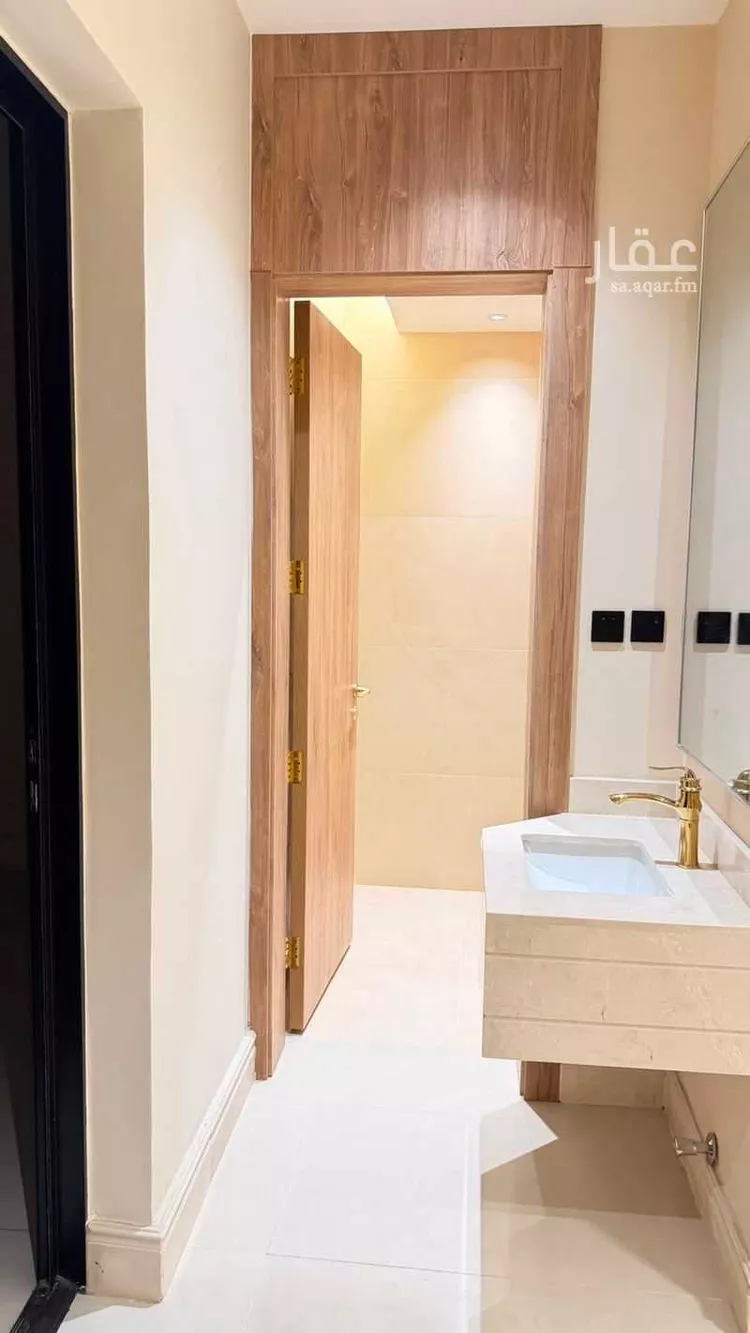دور للإيجار في شارع رقم 281, حي الملقا, مدينة الرياض, منطقة الرياض صورة 2