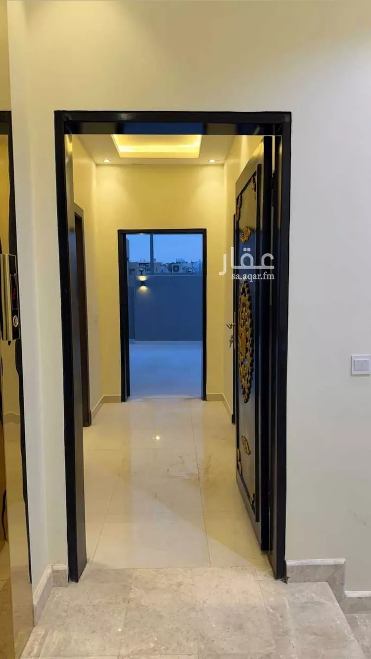 فيلا للبيع في شارع عمر الهواري, حي القيروان, مدينة الرياض, منطقة الرياض 12