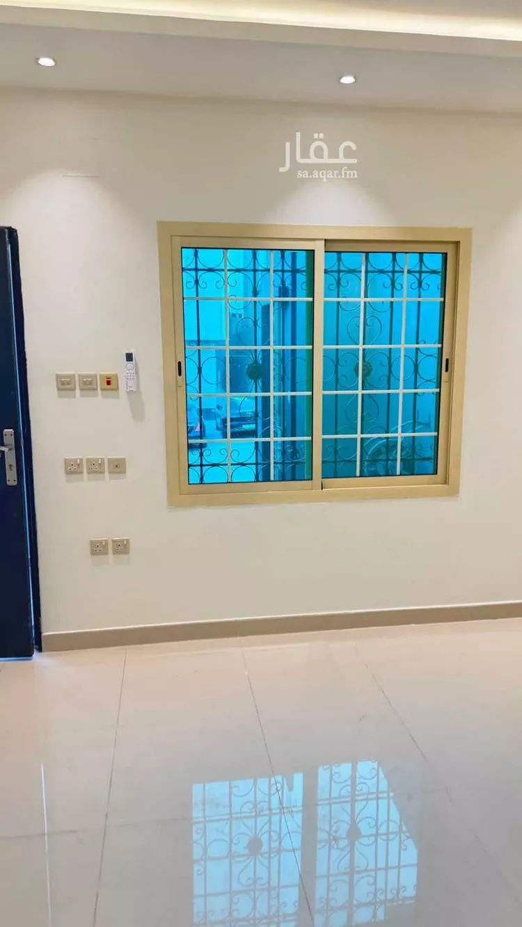 فيلا للإيجار في شارع رقم 301, حي الملقا, مدينة الرياض, منطقة الرياض صورة 3
