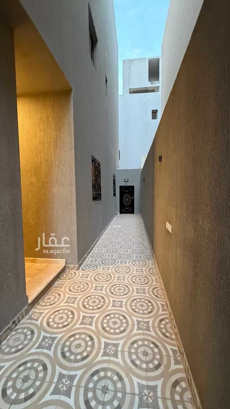 فيلا للبيع في شارع عمر الهواري, حي القيروان, مدينة الرياض, منطقة الرياض 18
