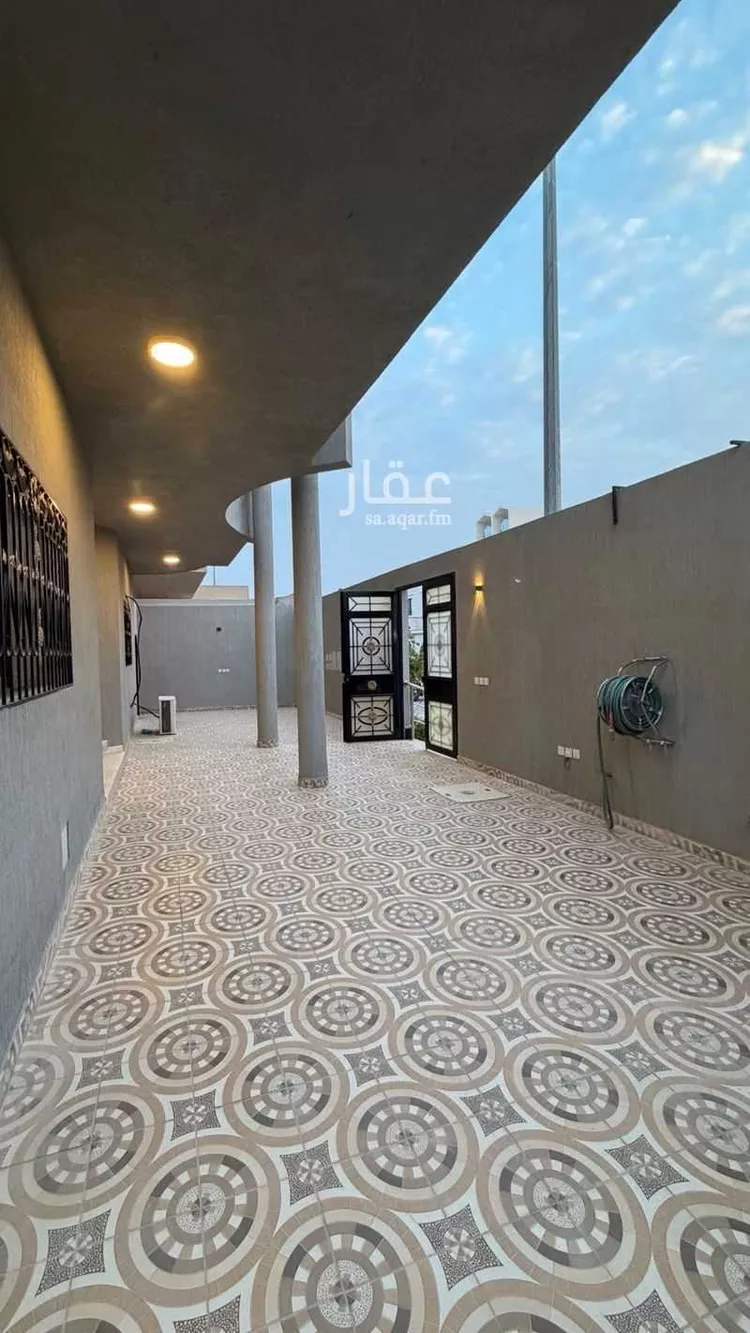 فيلا للبيع في شارع عمر الهواري, حي القيروان, مدينة الرياض, منطقة الرياض 21