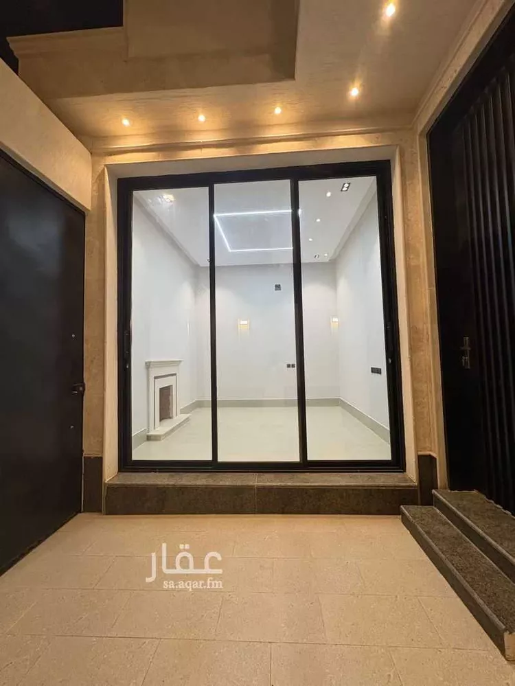 فيلا للبيع في شارع الدبيلة, حي العريجاء الغربي, مدينة الرياض, منطقة الرياض صورة 5