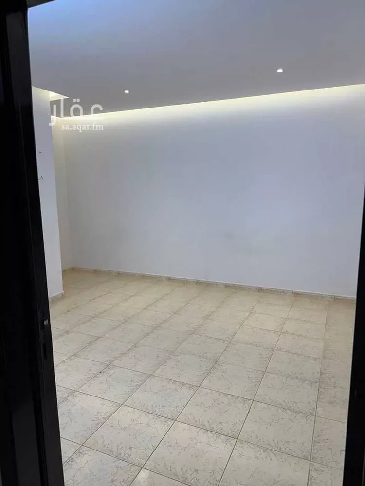 شقة للإيجار في شارع العاذرية ، حي اشبيلية ، الرياض ، منطقة الرياض صورة 3