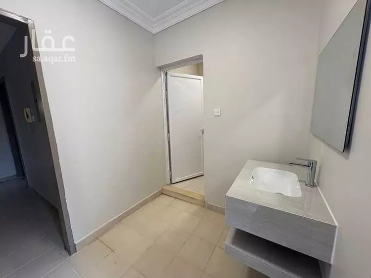 شقة للإيجار في شارع احمد بن زهير, حي إشبيلية, مدينة الرياض, منطقة الرياض صورة 5