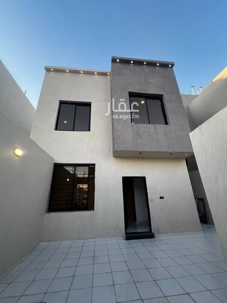 فيلا للبيع في شارع توفيق بن زريق, حي بدر, مدينة الرياض, منطقة الرياض صورة 4