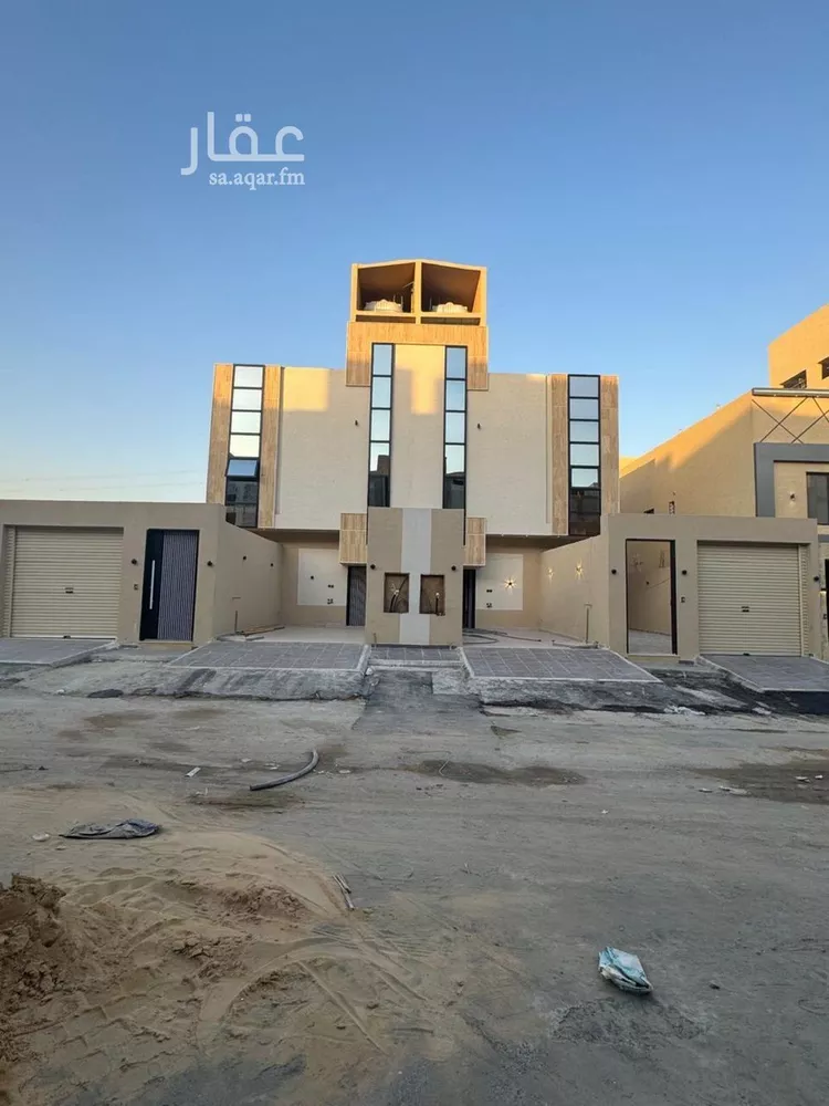 دور للبيع في شارع عبدالخالق بن أبي الطاهر, حي عكاظ, مدينة الرياض, منطقة الرياض صورة 2