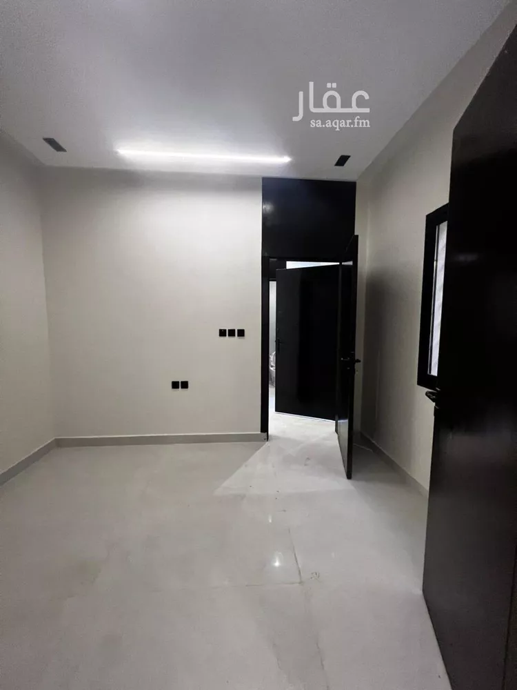 فيلا للبيع في شارع توفيق بن زريق, حي بدر, مدينة الرياض, منطقة الرياض 10