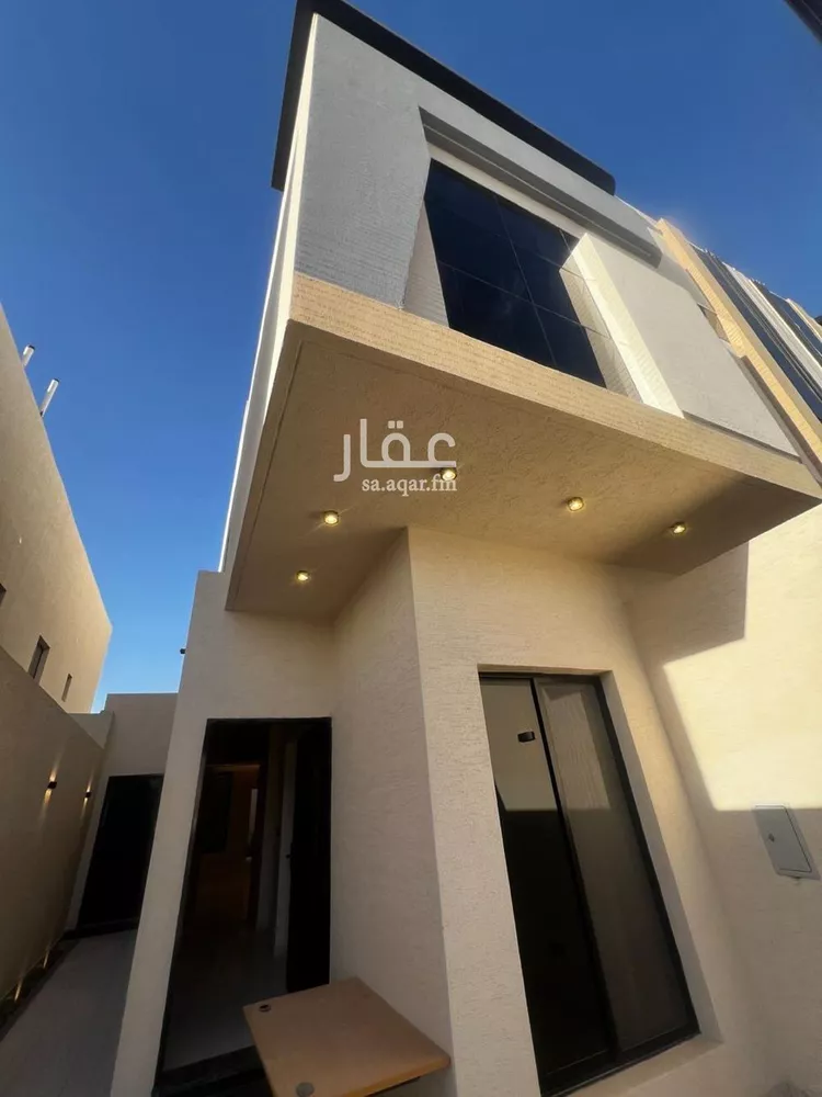 دور للبيع في شارع عذبة, حي طيبة, مدينة الرياض, منطقة الرياض صورة 4