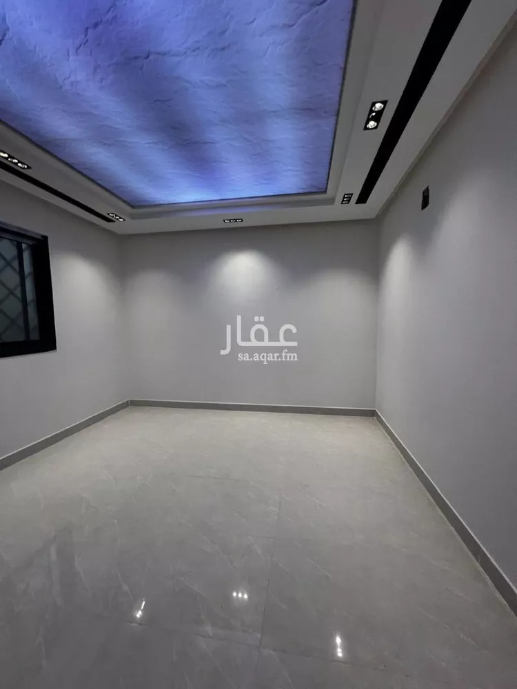 دور للبيع في شارع لطف بن سعد السميني, حي بدر, مدينة الرياض, منطقة الرياض 26
