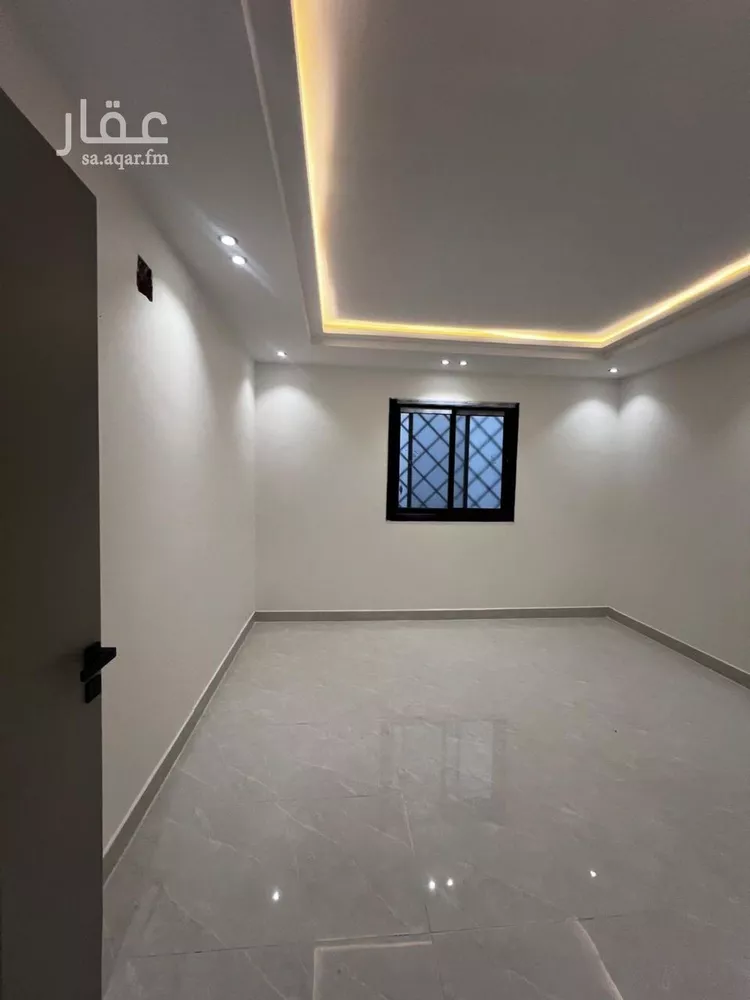 دور للبيع في شارع لطف بن سعد السميني, حي بدر, مدينة الرياض, منطقة الرياض 25
