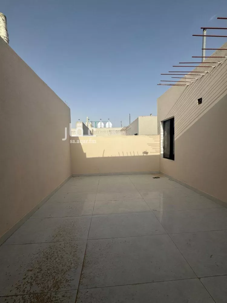 دور للبيع في شارع بدر, حي بدر, مدينة الرياض, منطقة الرياض 17