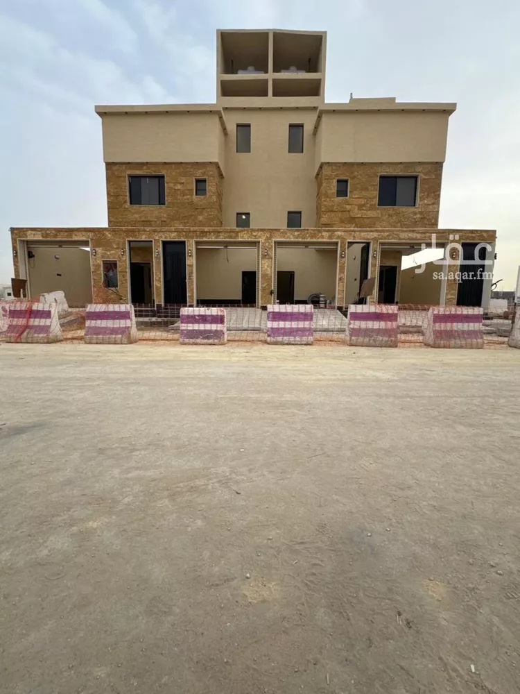 فيلا للبيع في شارع إسماعيل بن حماد, حي طيبة, مدينة الرياض, منطقة الرياض صورة 2