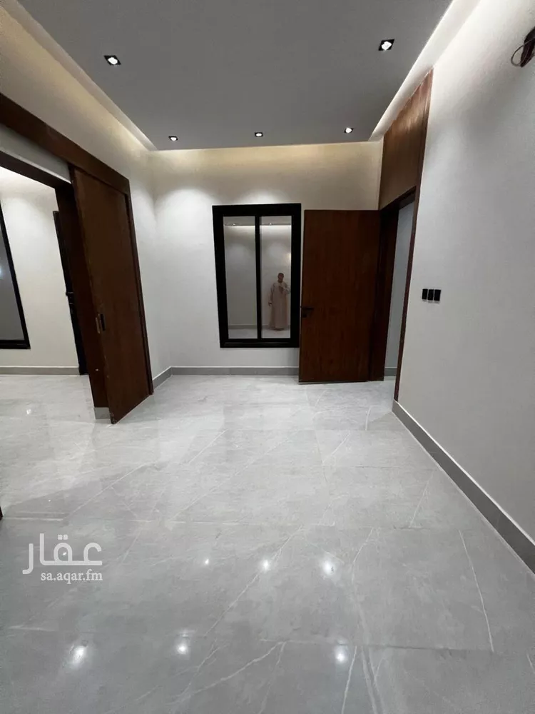 دور للبيع في شارع رسن طيبة, حي طيبة, مدينة الرياض, منطقة الرياض صورة 2