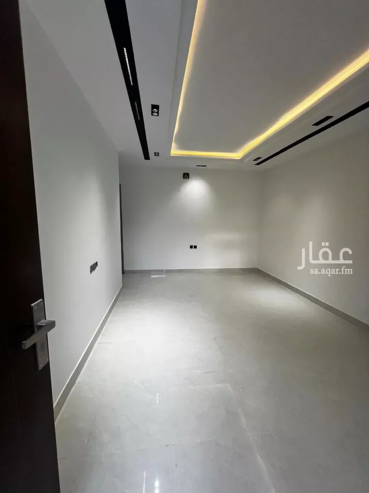 دور للبيع في شارع لطف بن سعد السميني, حي بدر, مدينة الرياض, منطقة الرياض 13