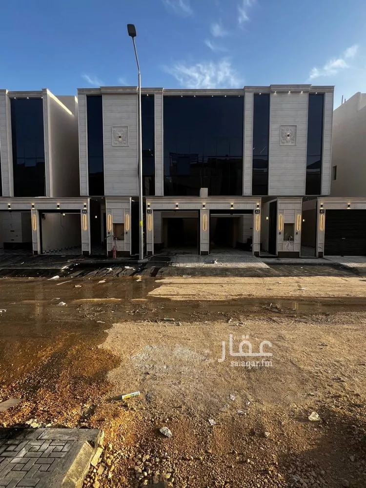 دور للبيع في شارع المنذر بن عبدالله, حي طيبة, مدينة الرياض, منطقة الرياض صورة 3