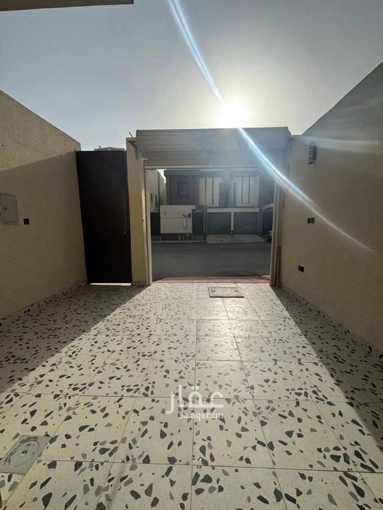 دور للبيع في شارع بدر, حي بدر, مدينة الرياض, منطقة الرياض صورة 4