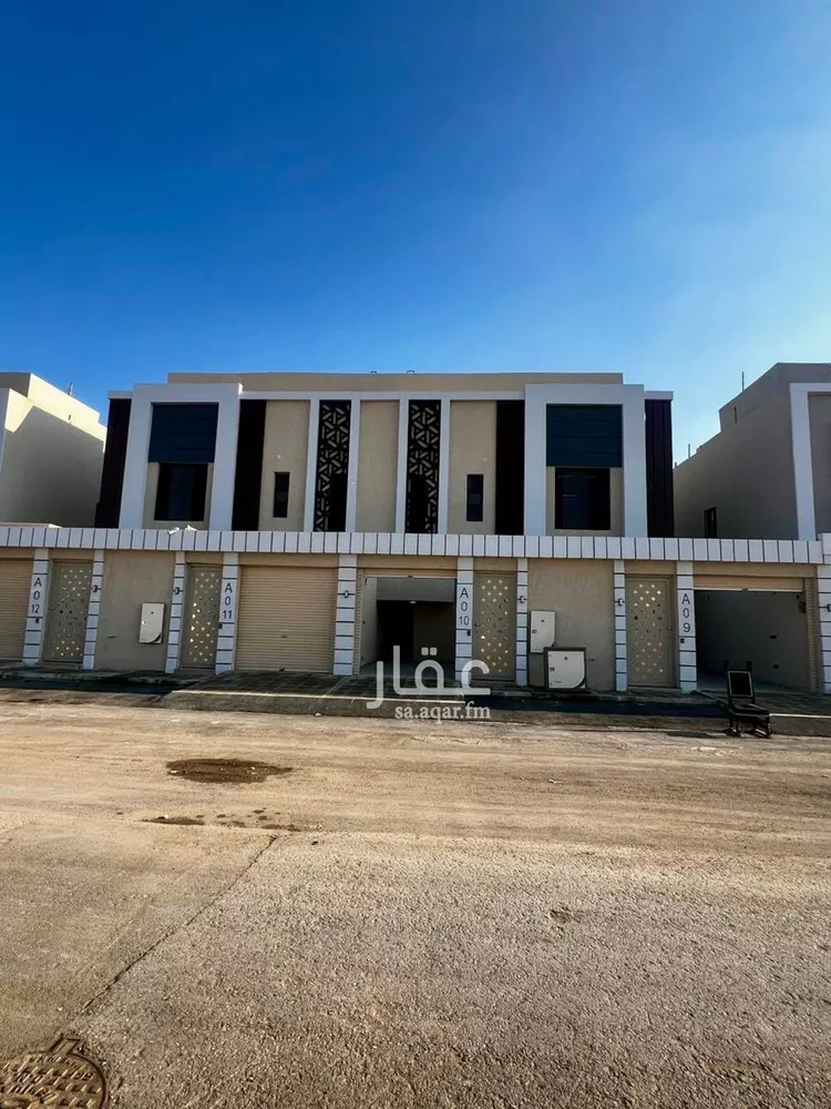 دور للبيع في شارع العزيزيه, حي طيبة, مدينة الرياض, منطقة الرياض