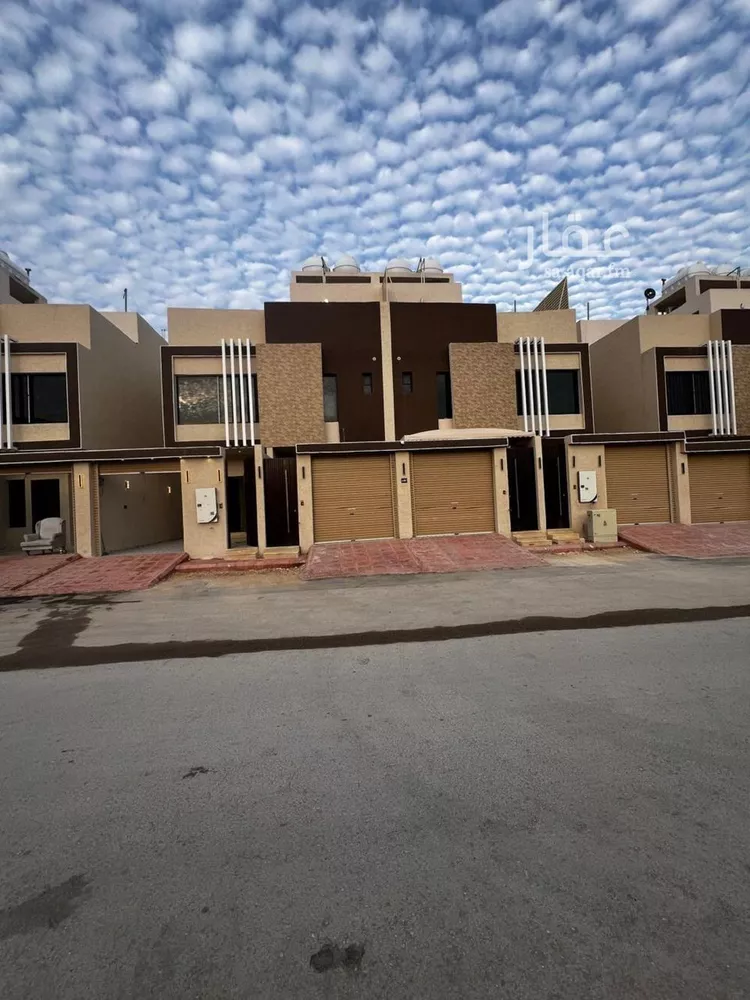 دور للبيع في شارع لطف بن سعد السميني, حي بدر, مدينة الرياض, منطقة الرياض صورة 2